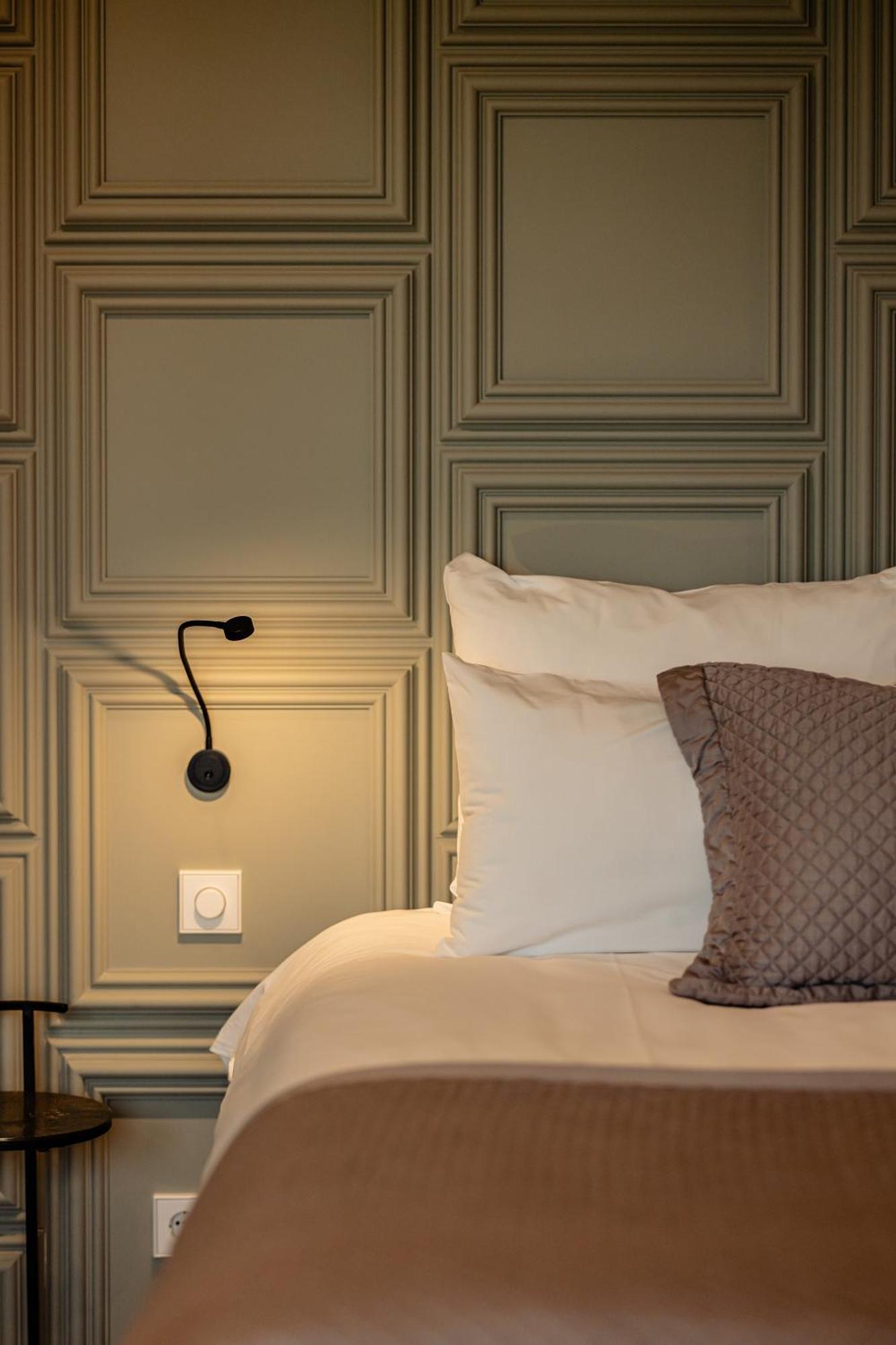 Boutique Hotel De Witte Dame Abcoude Exterior foto