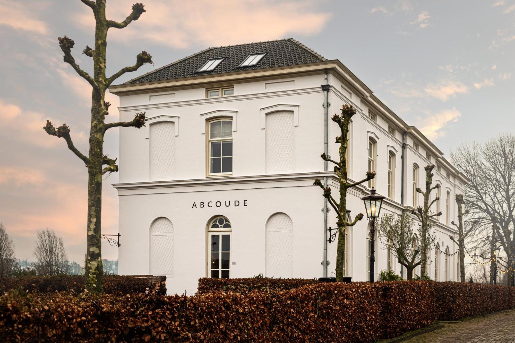 Boutique Hotel De Witte Dame Abcoude Exterior foto